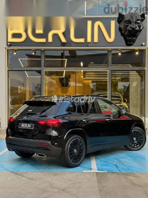 مرسيدس GLA 200 2026 أسود جديدة للبيع - 3