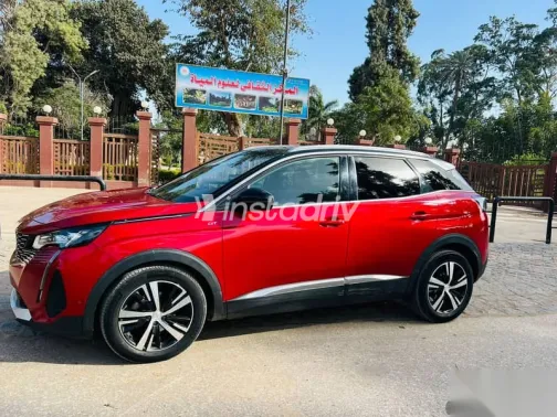 بيجو 3008 2021 أحمر مستعملة للبيع - 6