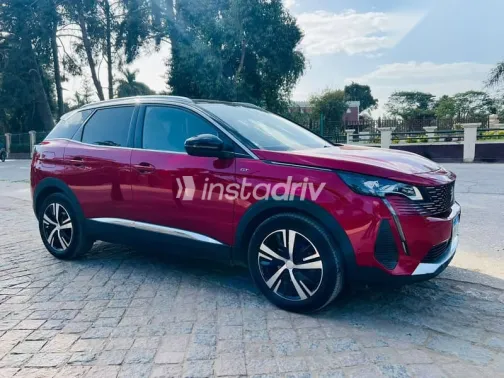 بيجو 3008 2021 أحمر مستعملة للبيع - 8