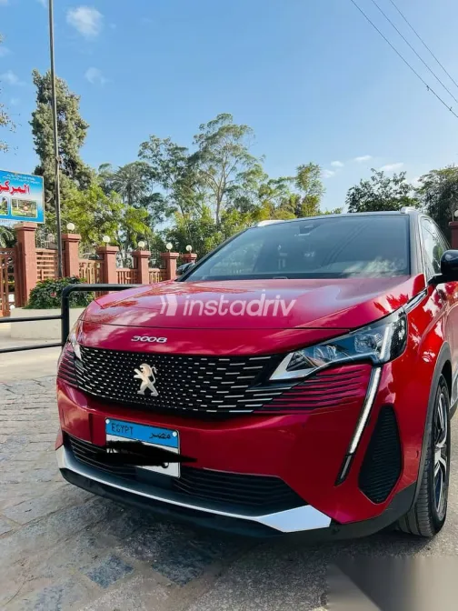 بيجو 3008 2021 أحمر مستعملة للبيع - 9
