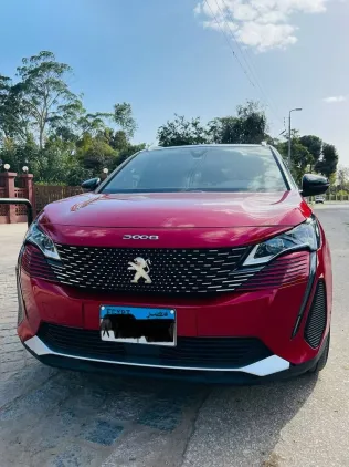 بيجو 3008 2021 أحمر مستعملة للبيع