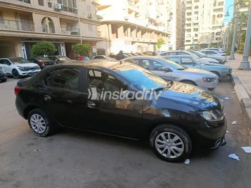 Renault Logan 2017 White Used for Sale - 4