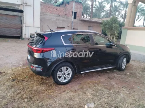 كيا سبورتاج 2017 أبيض مستعملة للبيع - 1