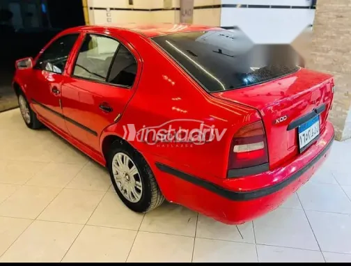 سكودا اوكتافيا 1998 أحمر مستعملة للبيع - 3