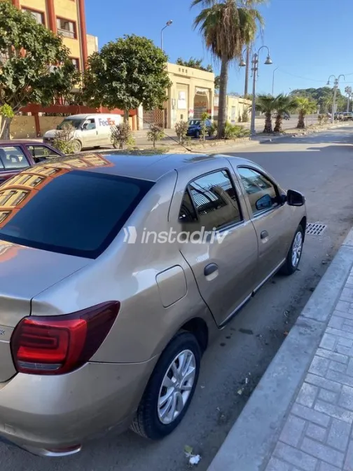 Renault Logan 2020 Bronze Used for Sale - 3