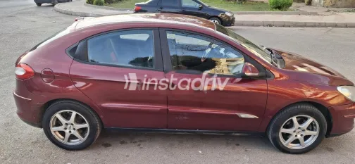 اسبيرانزا M12 2011 أبيض مستعملة للبيع - 2