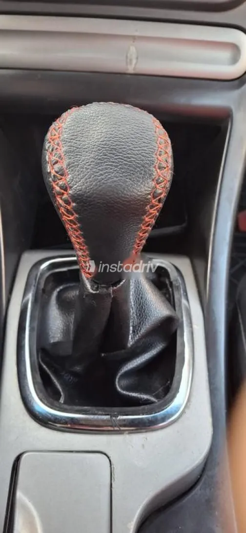 اسبيرانزا M12 2011 أبيض مستعملة للبيع - 4