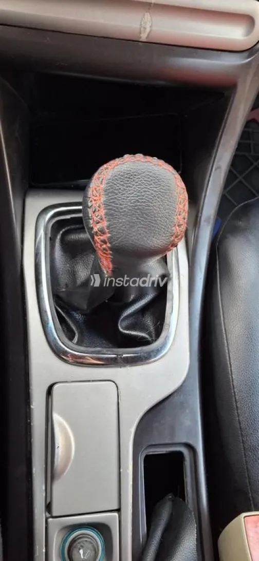 اسبيرانزا M12 2011 أبيض مستعملة للبيع - 5