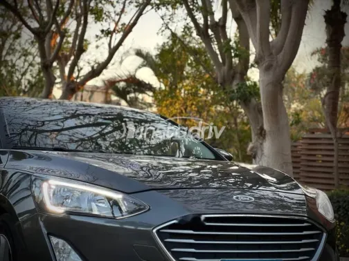 فورد فوكس 2021 أبيض مستعملة للبيع - 5