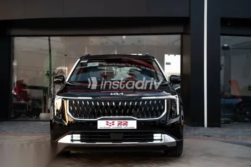 كيا كارنفال 2026 أسود جديدة للبيع - 3