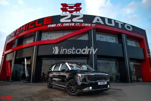 كيا كارنفال 2026 أسود جديدة للبيع - 5