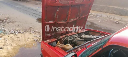 لادا 2105 1983 أصفر مستعملة للبيع - 1