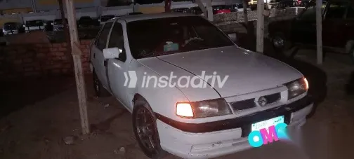 اوبل فيكترا 1995 أبيض مستعملة للبيع - 1