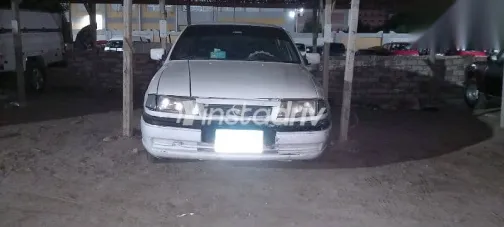 اوبل فيكترا 1995 أبيض مستعملة للبيع - 4