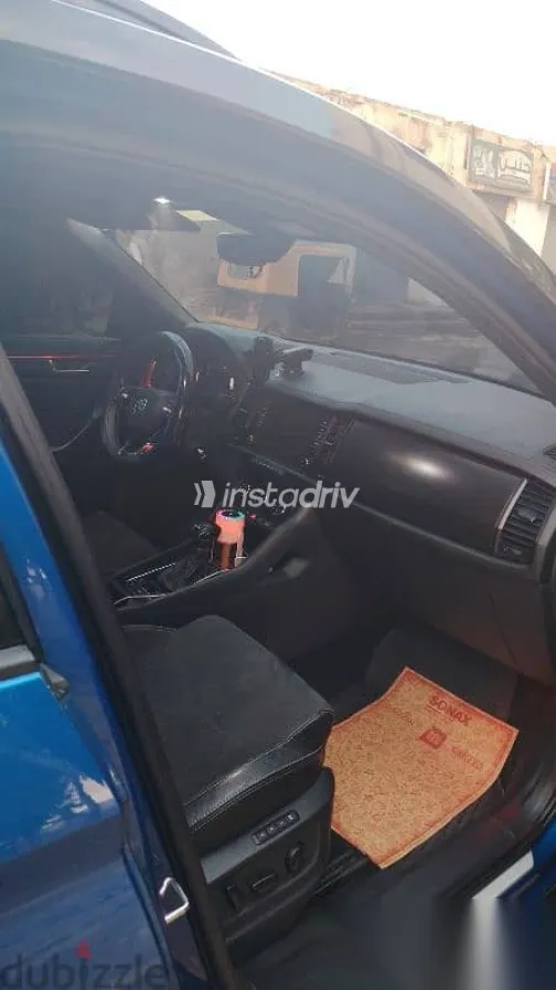 سكودا كودياك 2023 أزرق غامق مستعملة للبيع - 6