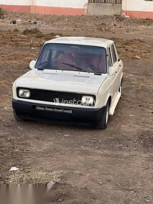 فيات 128 1988 أبيض مستعملة للبيع - 6