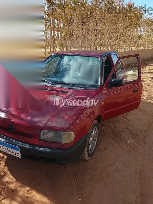 سكودا فيليشيا 1996 أحمر مستعملة للبيع - 1