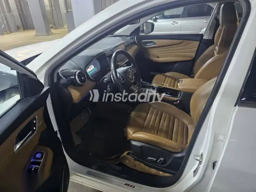 MG HS 2022 White Used for Sale - 2