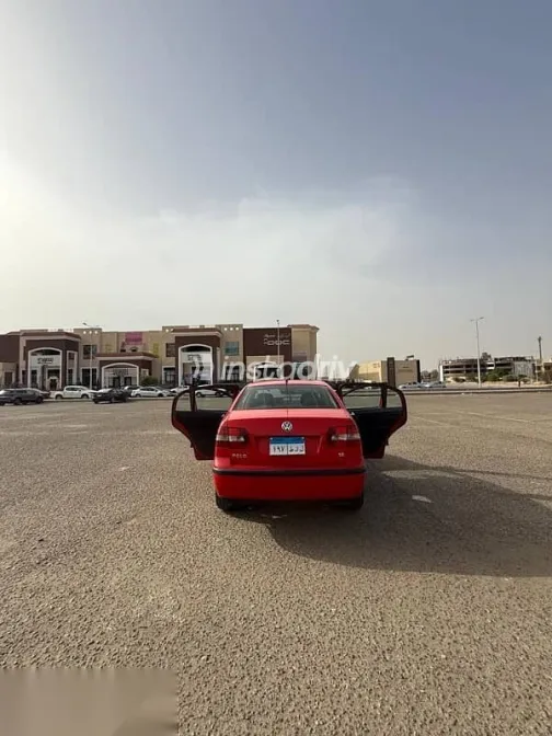 Volkswagen Polo 2006 Red Used for Sale - 1
