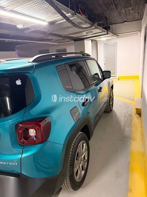 جيب رينيجيد 2021 أزرق غامق مستعملة للبيع - 7