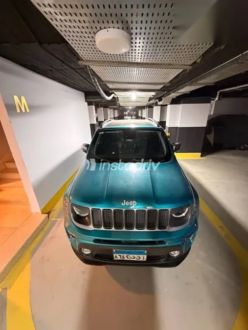 جيب رينيجيد 2021 أزرق غامق مستعملة للبيع - 9