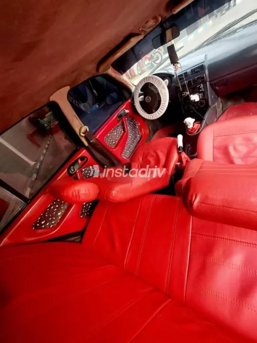 Volkswagen Parati 2004 Dark Green Used for Sale - 3