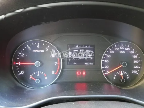 Kia Sportage 2019 White Used for Sale - 4