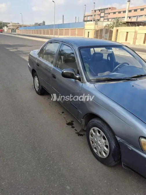 تويوتا كورولا 1992 زيتي مستعملة للبيع - 4