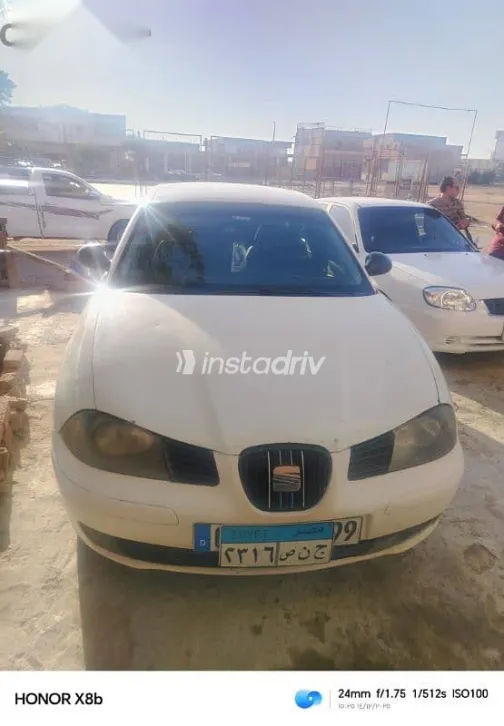 Seat Cordoba 2006 White Used for Sale - 7