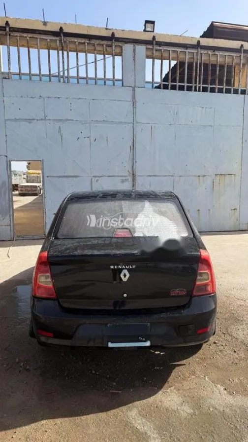 Renault Logan 2010 Black Used for Sale - 4