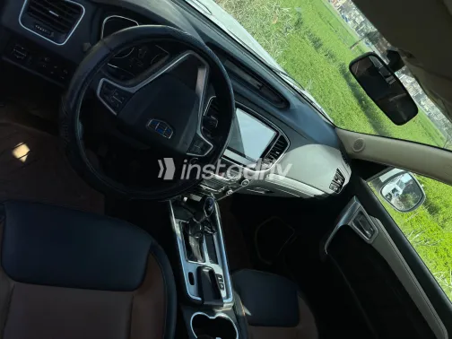 جيلي امجراند X7 2020 أبيض مستعملة للبيع - 7