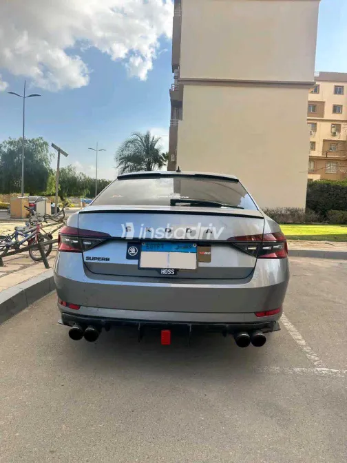 Skoda Superb 2021 White Used for Sale - 1