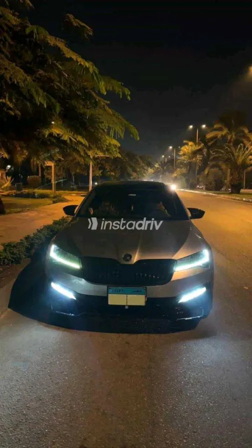 Skoda Superb 2021 White Used for Sale - 4