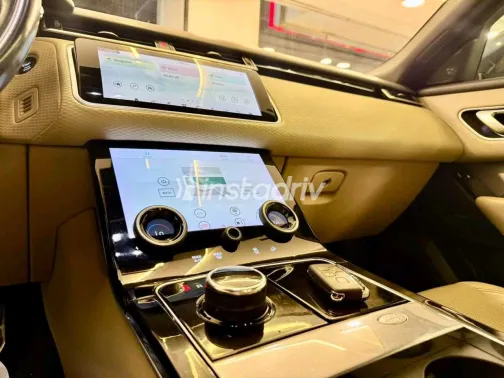 Land Rover Velar 2018 White Used for Sale - 2