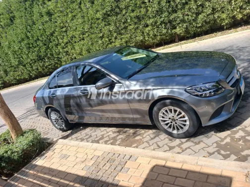 مرسيدس C 180 2020 أبيض مستعملة للبيع - 2