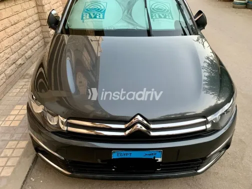 سيتروين سي اليزيه 2018 أبيض مستعملة للبيع - 2