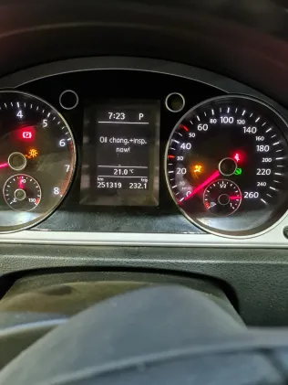 Volkswagen Passat 2014 White Used for Sale