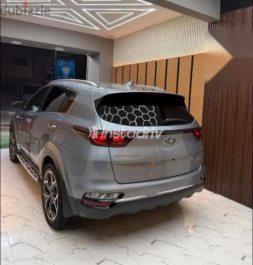 كيا سبورتاج 2022 فضي مستعملة للبيع - 5