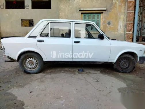 فيات 128 1998 أبيض مستعملة للبيع - 4