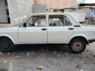 فيات 128 1998 أبيض مستعملة للبيع