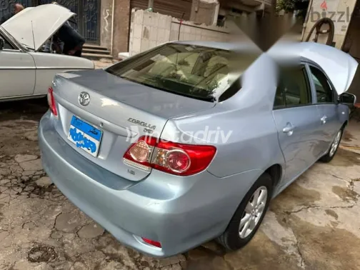 Toyota Corolla 2013 Silver Used for Sale - 7