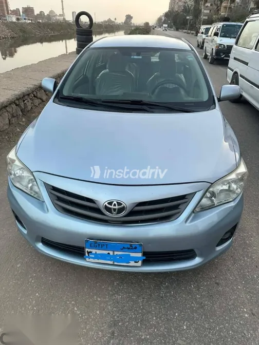 Toyota Corolla 2013 Silver Used for Sale - 8