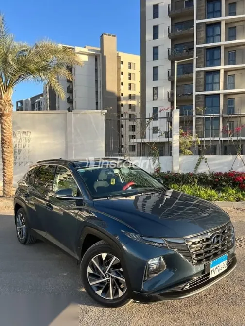 هيونداي توسان 2022 أزرق غامق مستعملة للبيع - 8