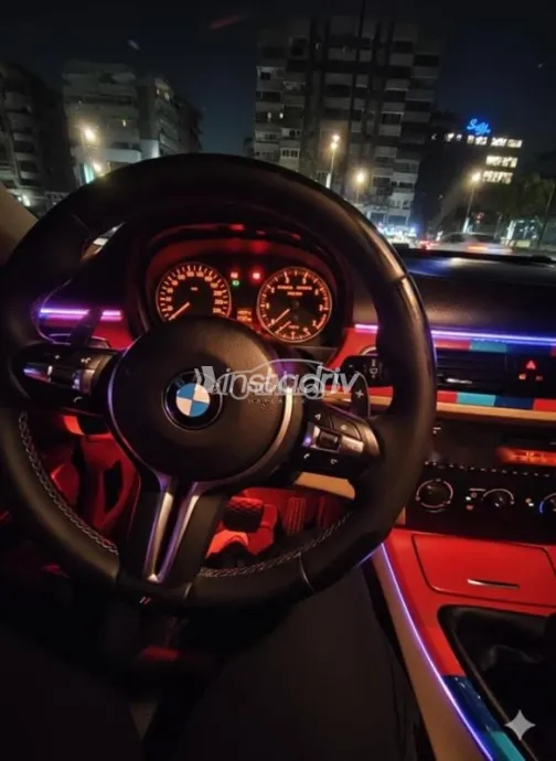 بي ام دبليو 316 2006 أحمر مستعملة للبيع - 1