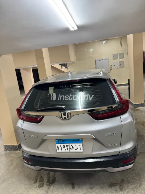 هوندا CRV 2022 أبيض مستعملة للبيع - 5