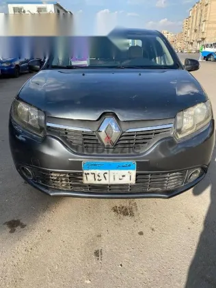 رينو لوجان 2016 أزرق غامق مستعملة للبيع
