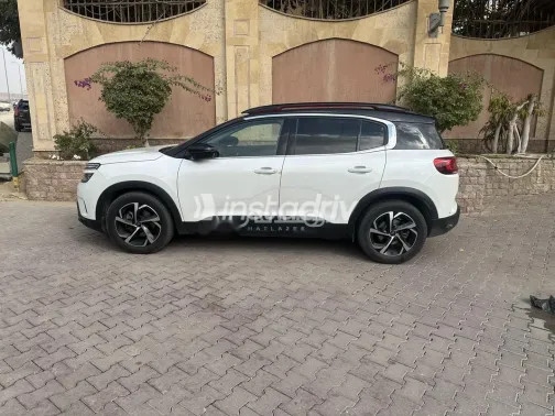 سيتروين C5 اير كروس 2022 أبيض مستعملة للبيع - 3