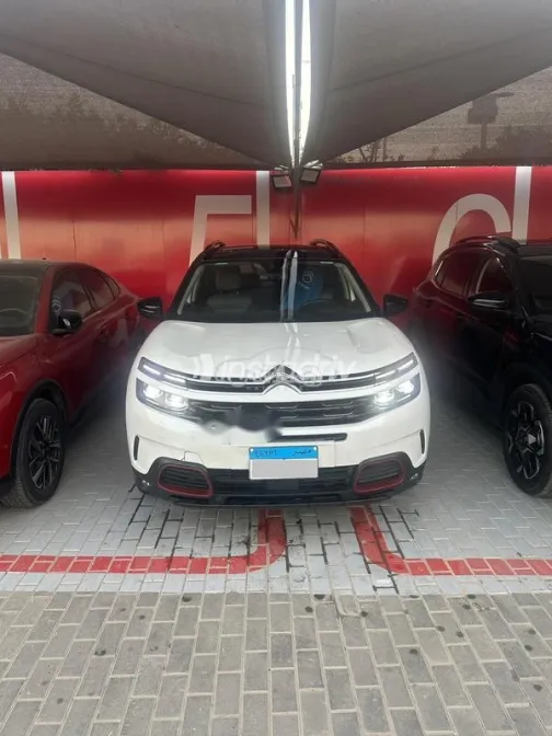 سيتروين C5 اير كروس 2022 أبيض مستعملة للبيع - 5