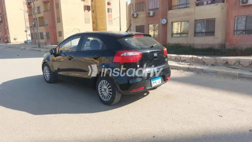 Kia Rio 2013 Black Used for Sale - 2