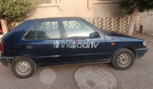 سكودا فيليشيا 1997 أبيض مستعملة للبيع - 3